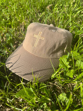 Load image into Gallery viewer, Essential Cross Hat
