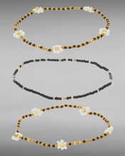 Load image into Gallery viewer, Flower Bracelet Set
