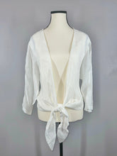 Load image into Gallery viewer, Luna Tie Front Top

